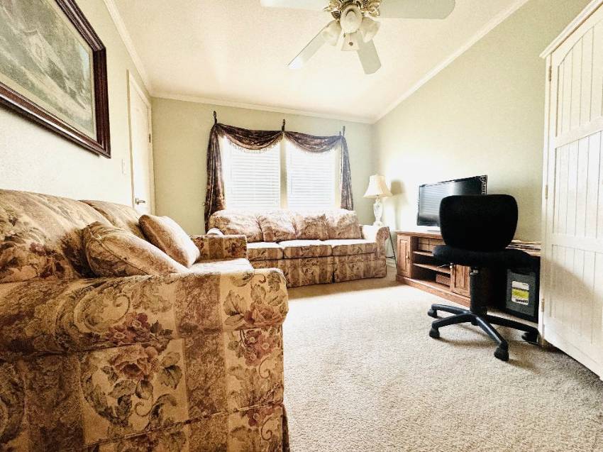 1603 Champion Drive a Lakeland, FL Mobile or Manufactured Home for Sale